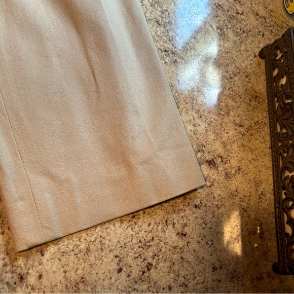 Women’s tan slacks - Picture 2 of 2